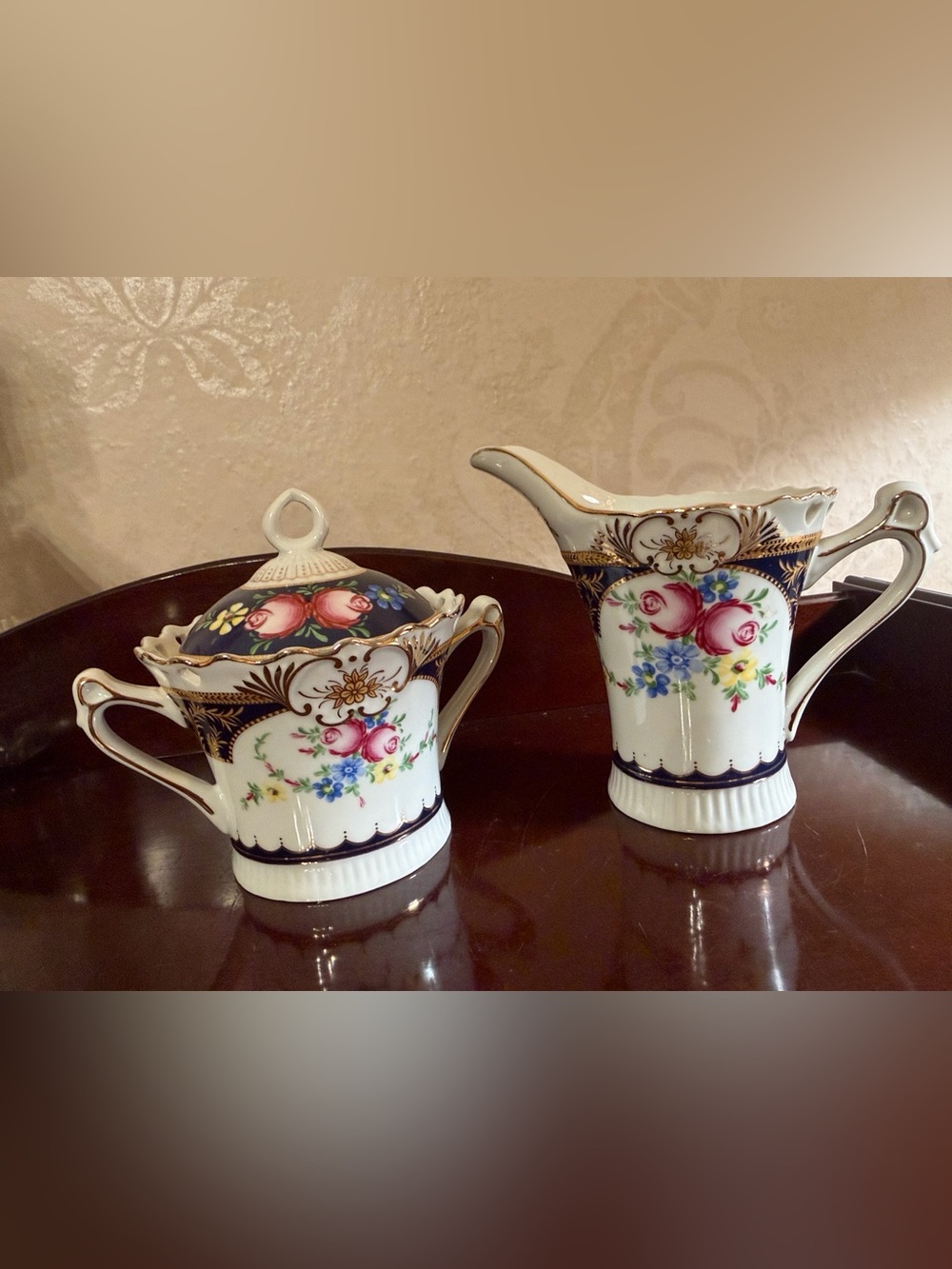 Royal Scotland fine  Porcelain Creamer and Sugar Set Gold Trim